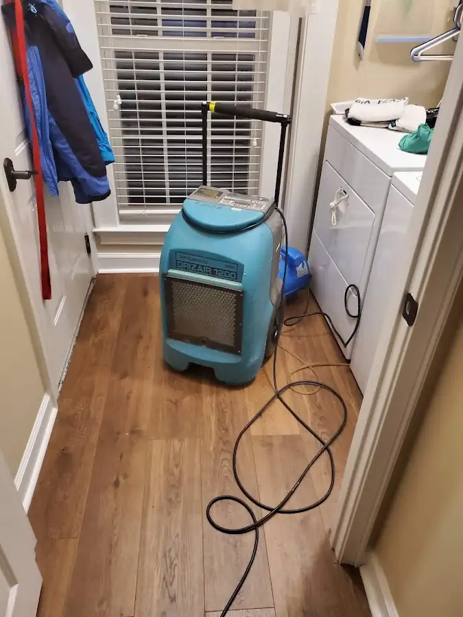 Commercial dehumidifier deployed for Crawl Space Restoration in Brooksville